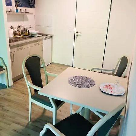 Aparthotel Hotel 3*